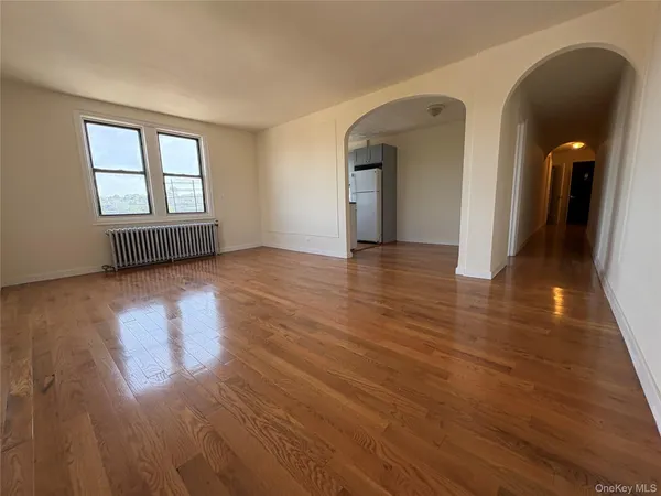 $2,500 | 30 Locust Hill Avenue, Yonkers, NY 10701