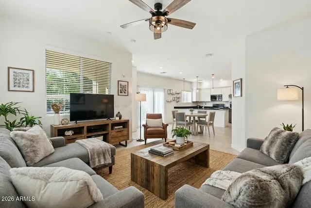 $419,900 | 1815 East Frye Road, Unit 102, Gilbert, AZ 85295