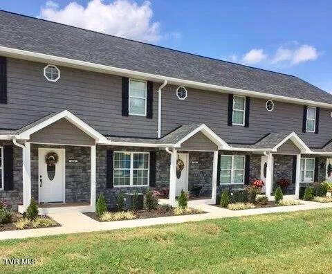$1,700 | 1900 Knob Creek Road, Unit 408, Johnson City, TN 37604
