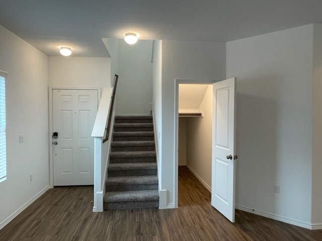 10413 Premier Park Street Austin, TX 78747 - Photo 9 of 24 a view of entryway with wooden floor