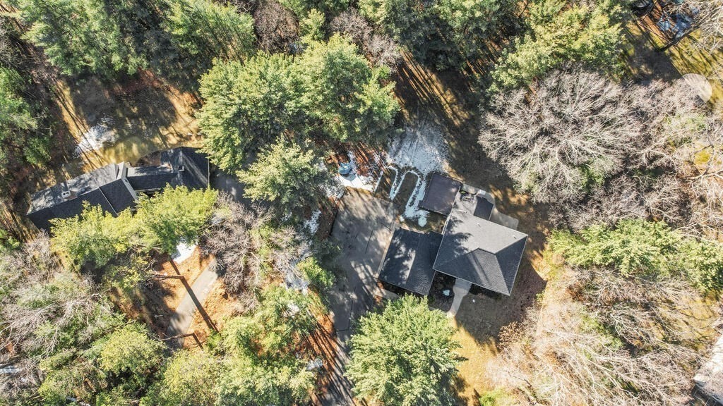 11 Merrills Way Rowley, MA 01969 - Photo 7 of 38 Gallery Image 7