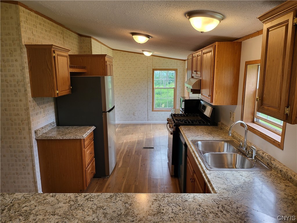 71 English Hill Road Triangle, NY 13862 - Photo 4 of 18