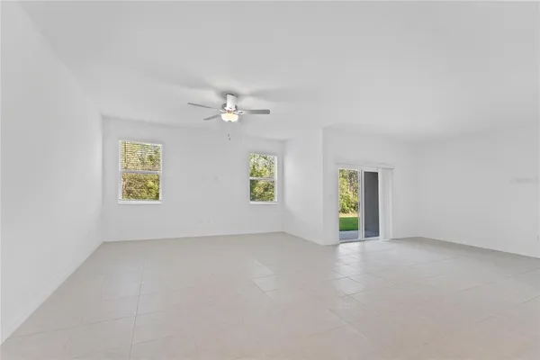 $2,400 | 17712 Nectar Flume Drive, Land O Lakes, FL 34638