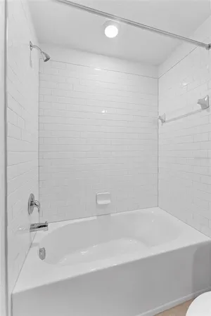 $2,400 | 17712 Nectar Flume Drive, Land O Lakes, FL 34638