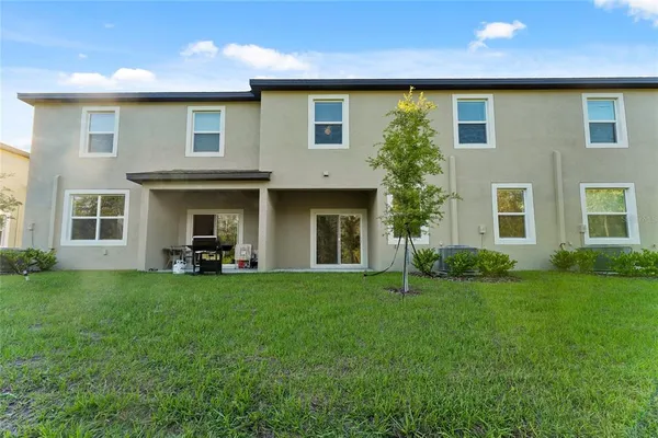 $2,400 | 17712 Nectar Flume Drive, Land O Lakes, FL 34638