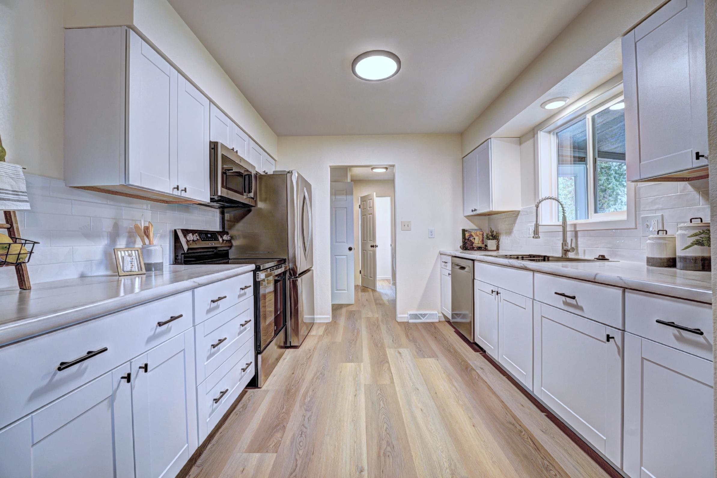 533 Sycamore Street Grand Junction, CO 81504 - Photo 12 of 38