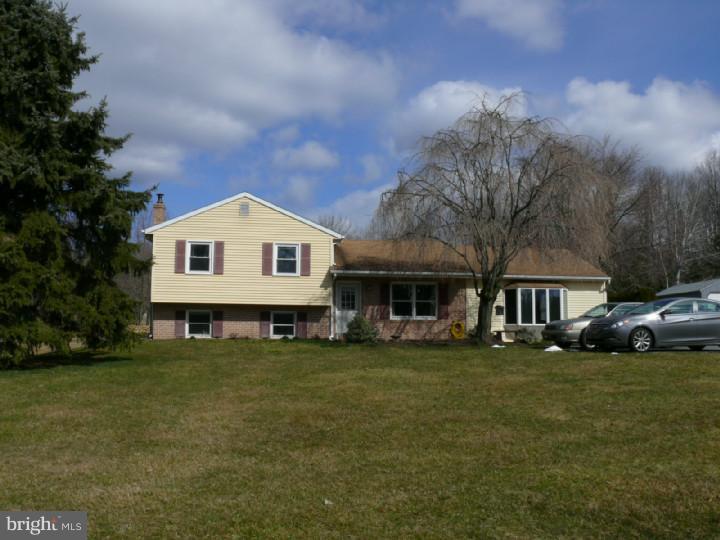 2601 Ridge Road Elverson, PA 19520 - Photo 3 of 21 Gallery Image 3