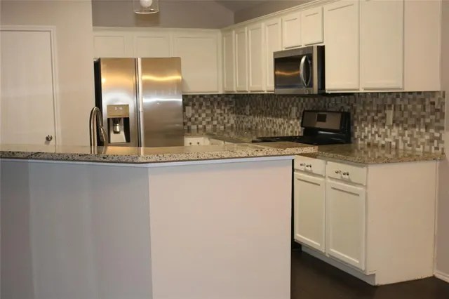 $2,045 | 3912 Chelsea Drive, McKinney, TX 75070