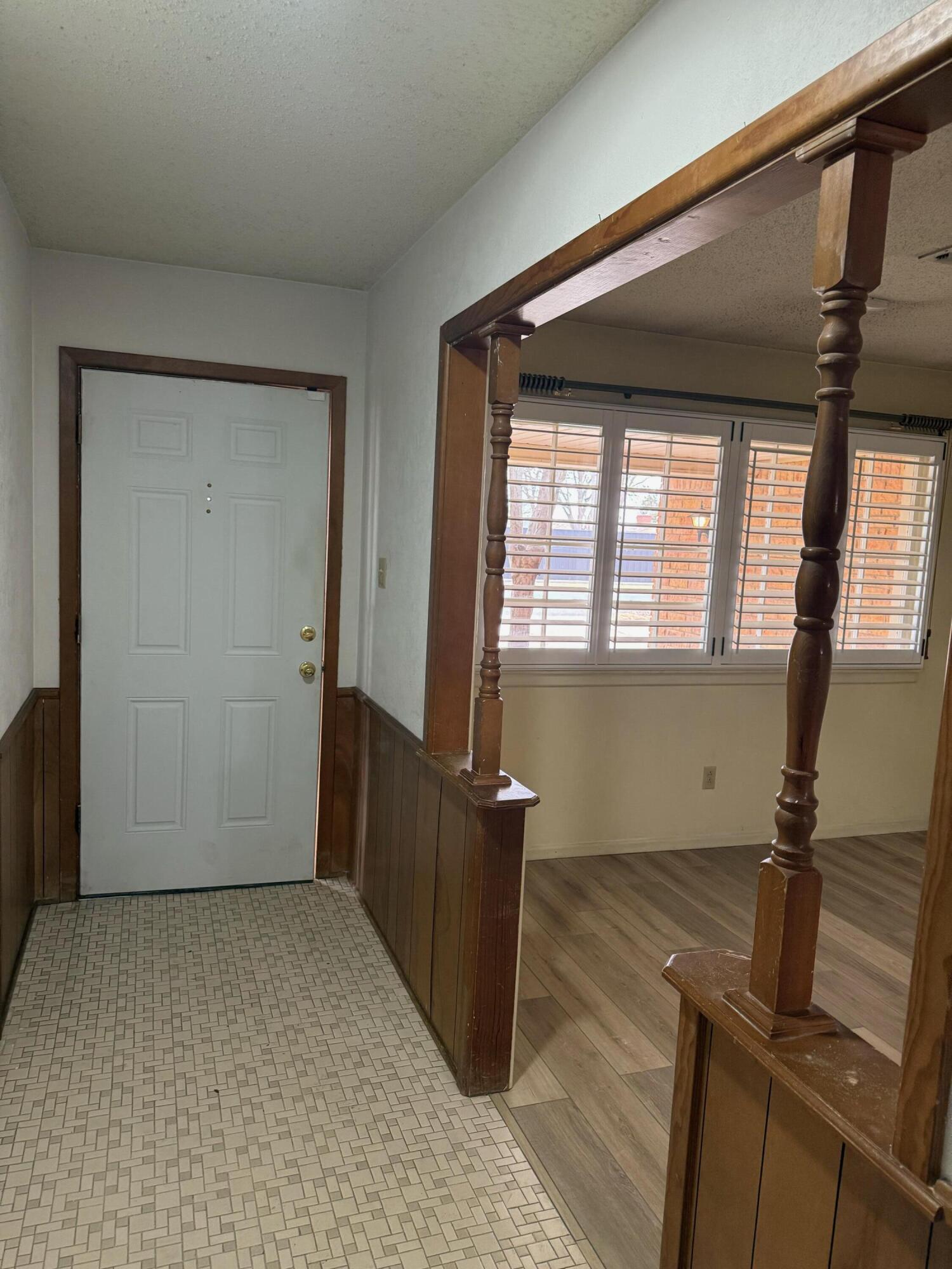 3012 69th Street Lubbock, TX 79413 - Photo 14 of 38 IMG_7276