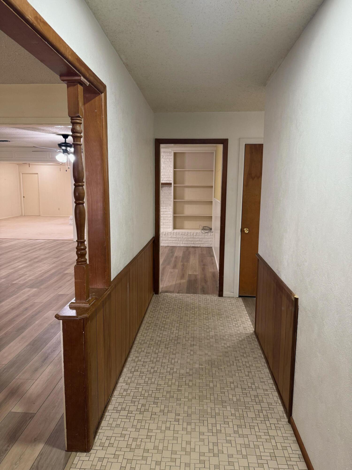 3012 69th Street Lubbock, TX 79413 - Photo 15 of 38 IMG_7277