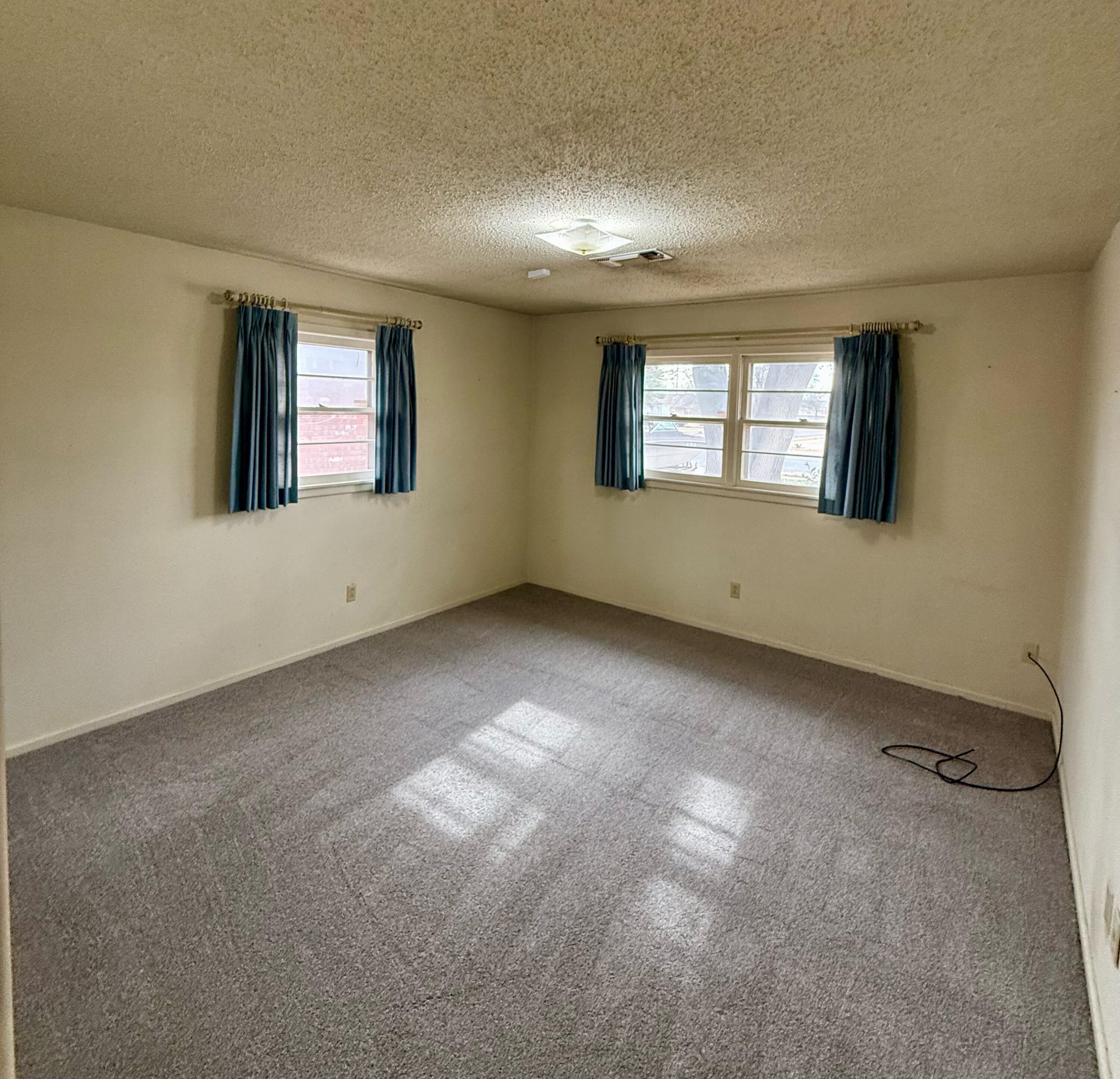 3012 69th Street Lubbock, TX 79413 - Photo 23 of 38 IMG_7289