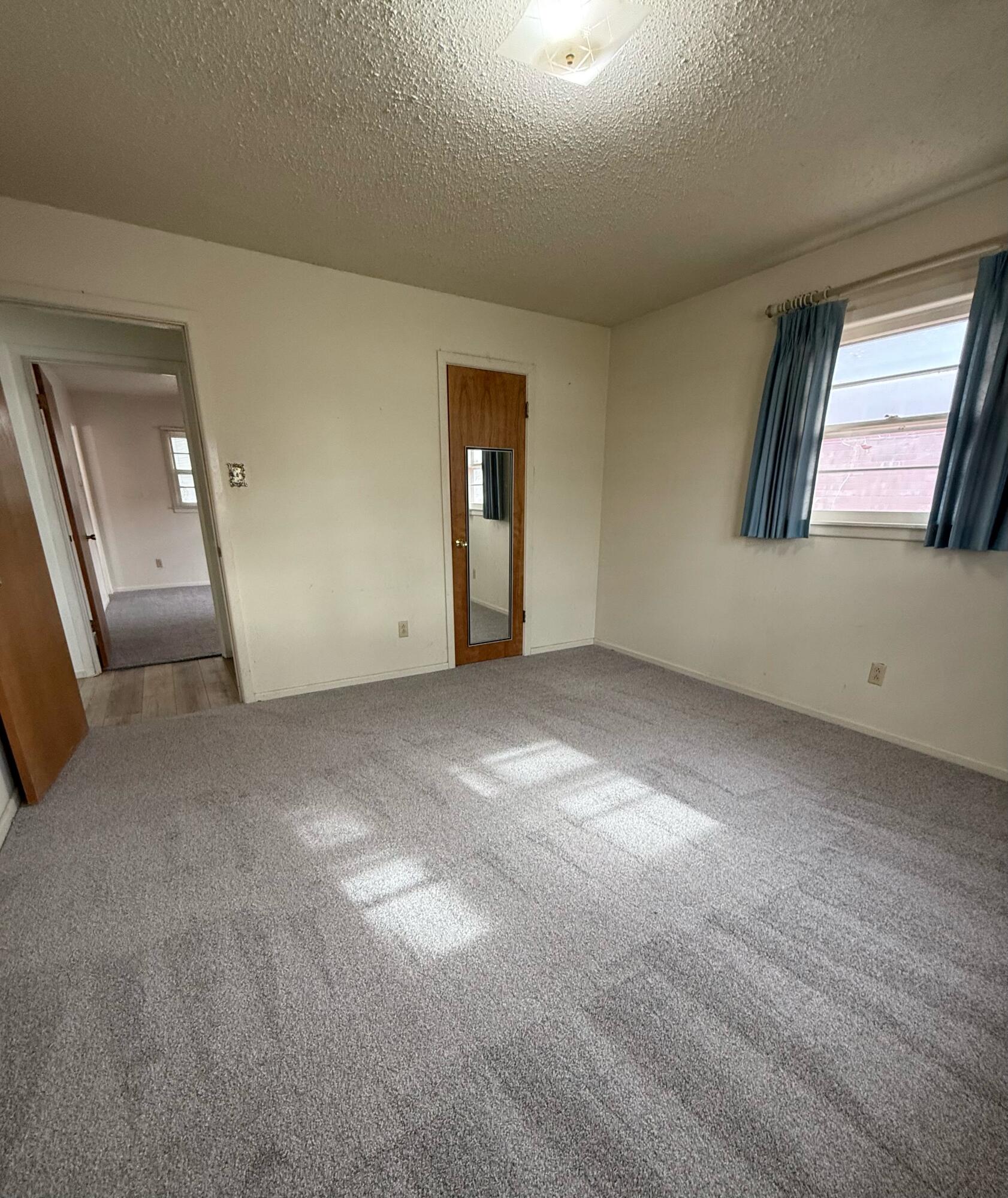 3012 69th Street Lubbock, TX 79413 - Photo 24 of 38 IMG_7290