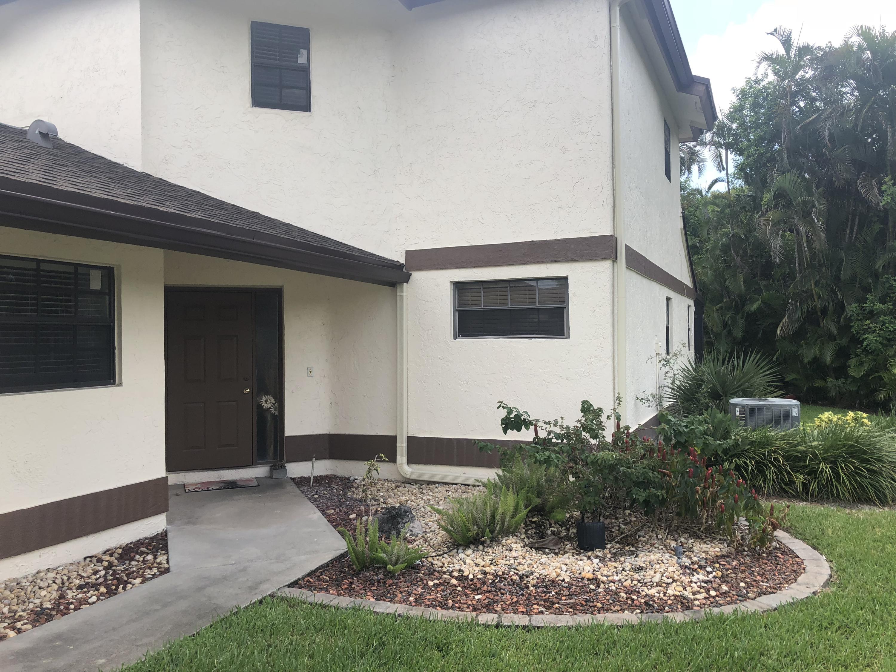 20952 Boca Ridge Drive West Boca Raton, FL 33428 - Photo 2 of 23 BRGSIDE