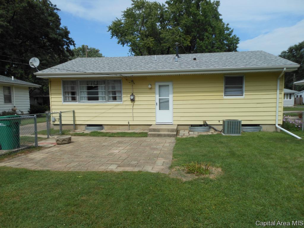2614 Huntington Road Springfield, IL 62703 - Photo 19 of 20
