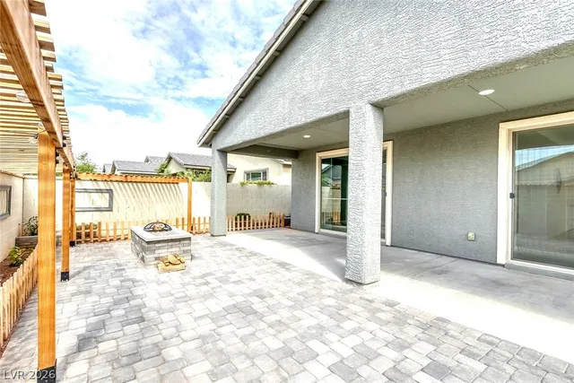 $2,200 | 2395 Arrington Avenue, North Las Vegas, NV 89086