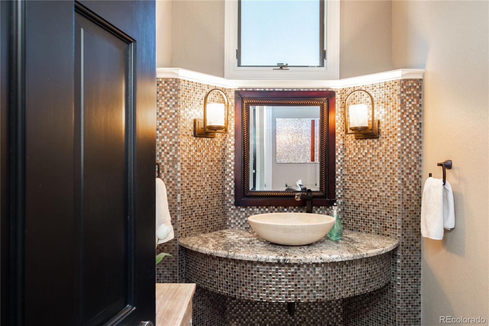 923 Rutherford Way Highlands Ranch, CO 80126 - Photo 12 of 40 Gallery Image 12