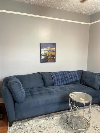 $1,600 | 1821 Rosiere Street, New Orleans, LA 70119