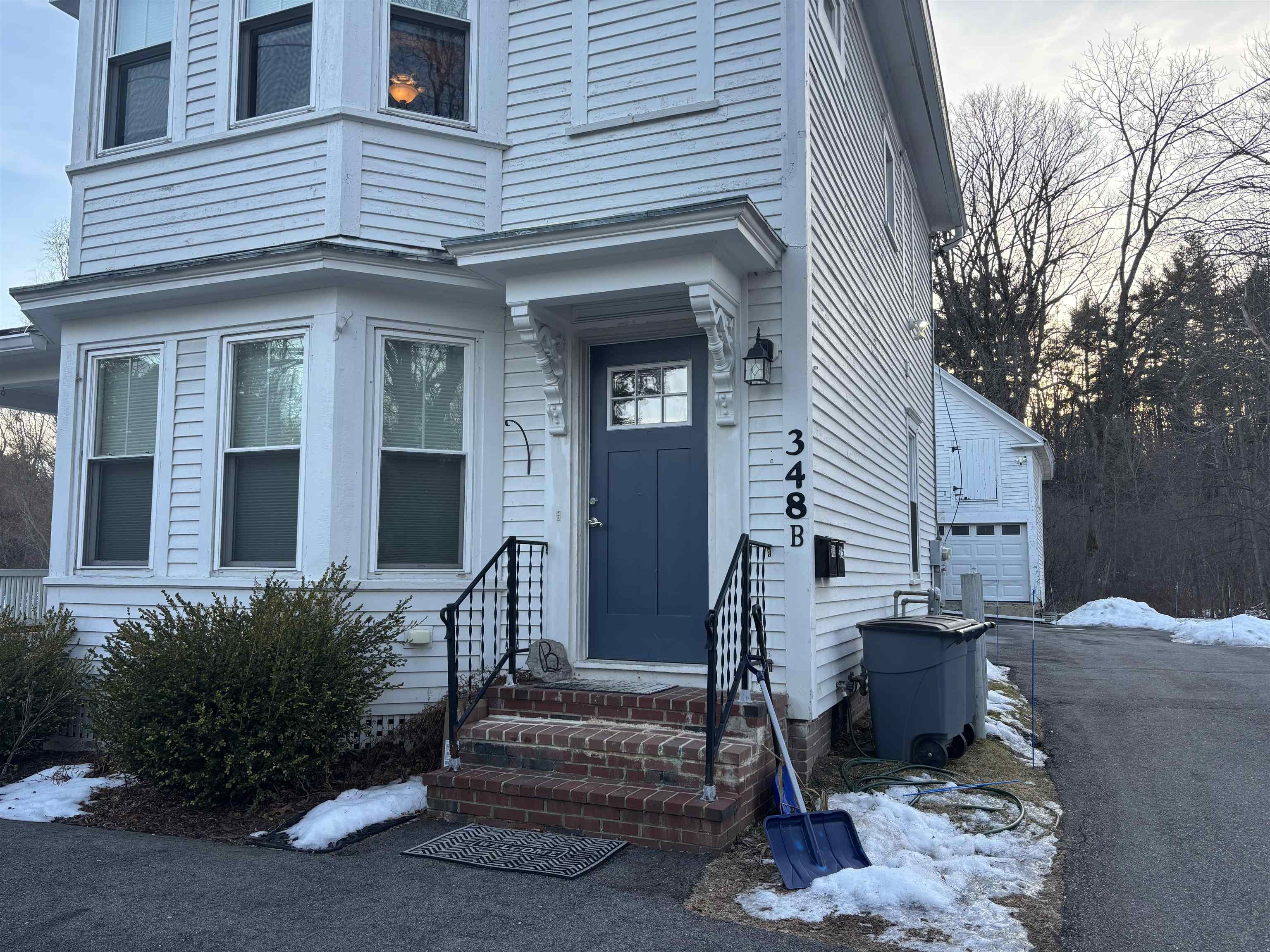 348 B Washington Street Dover, NH 03820 - Photo 1 of 12