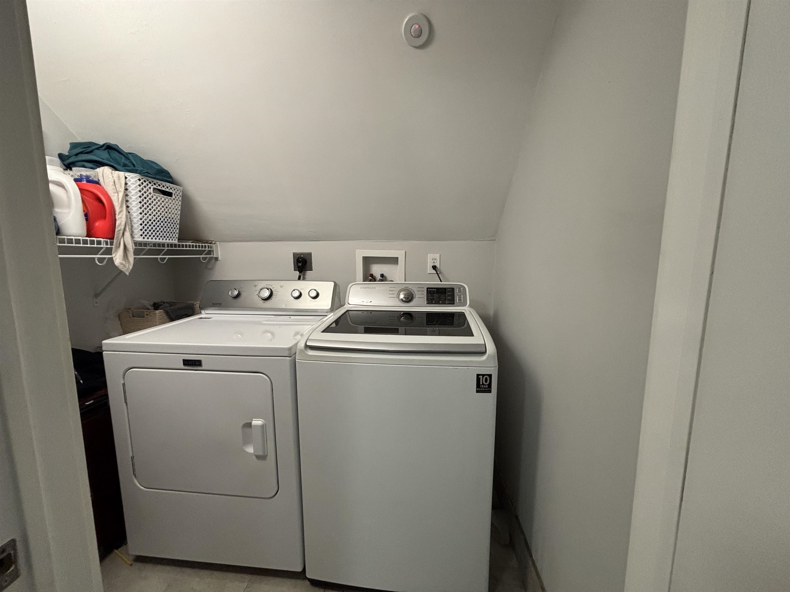 348 B Washington Street Dover, NH 03820 - Photo 10 of 12