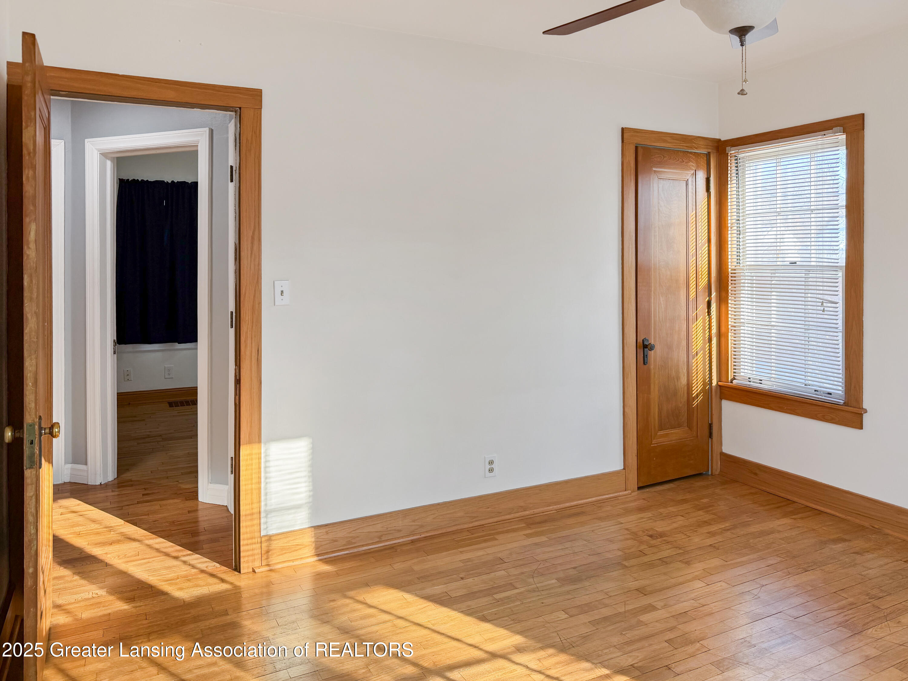 535 Riley Street Lansing, MI 48910 - Photo 13 of 42 Primary Bedroom