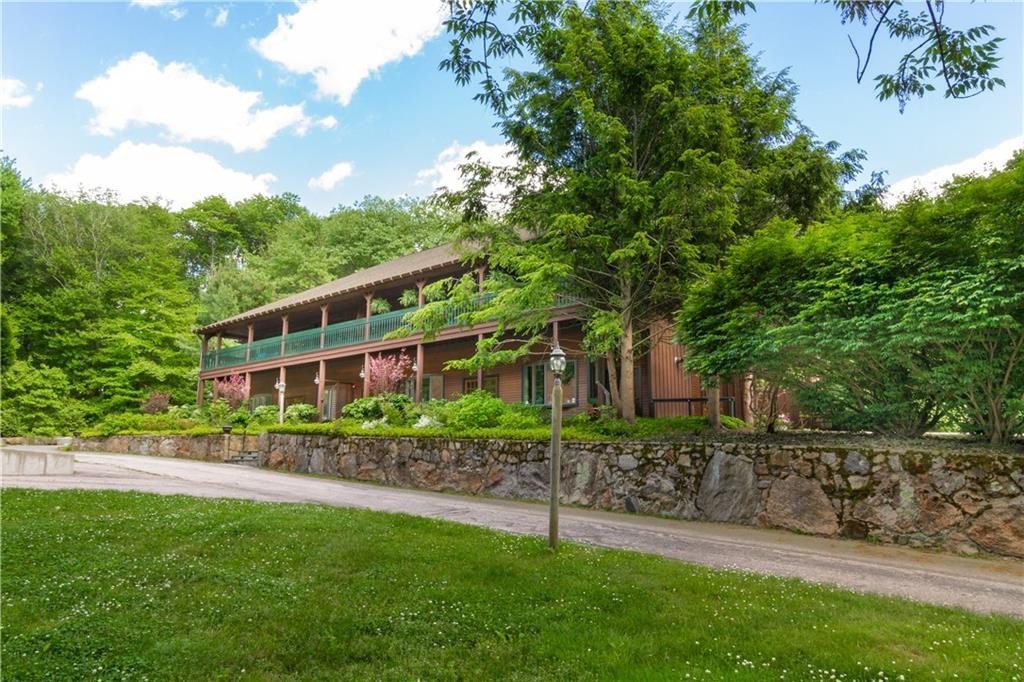 78 Conservatory Way, Unit 78 Saunderstown, RI 02874 - Photo 28 of 34 Gorgeous in summer