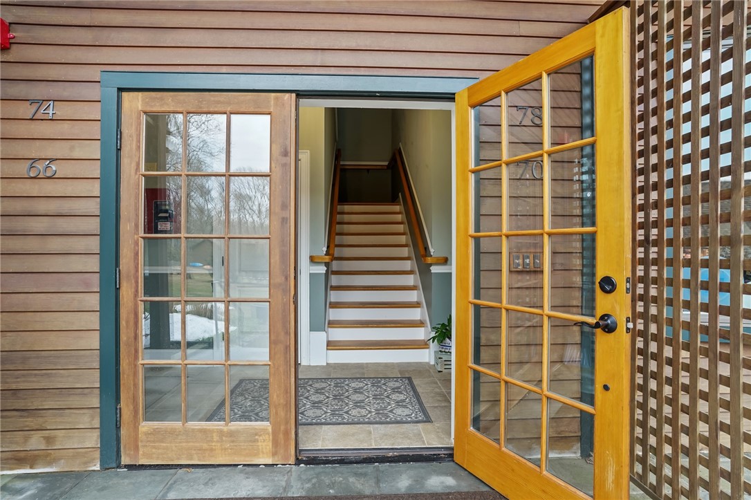 78 Conservatory Way, Unit 78 Saunderstown, RI 02874 - Photo 3 of 34 Front entry