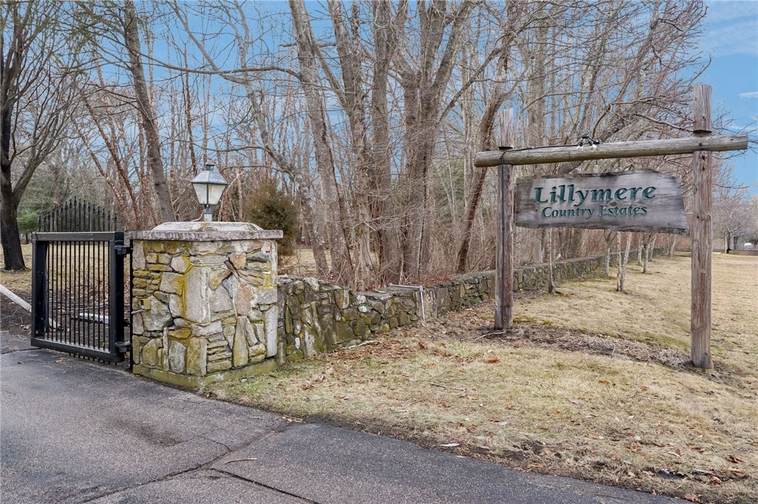 78 Conservatory Way, Unit 78 Saunderstown, RI 02874 - Photo 4 of 34 Lovely Lillymere Farm