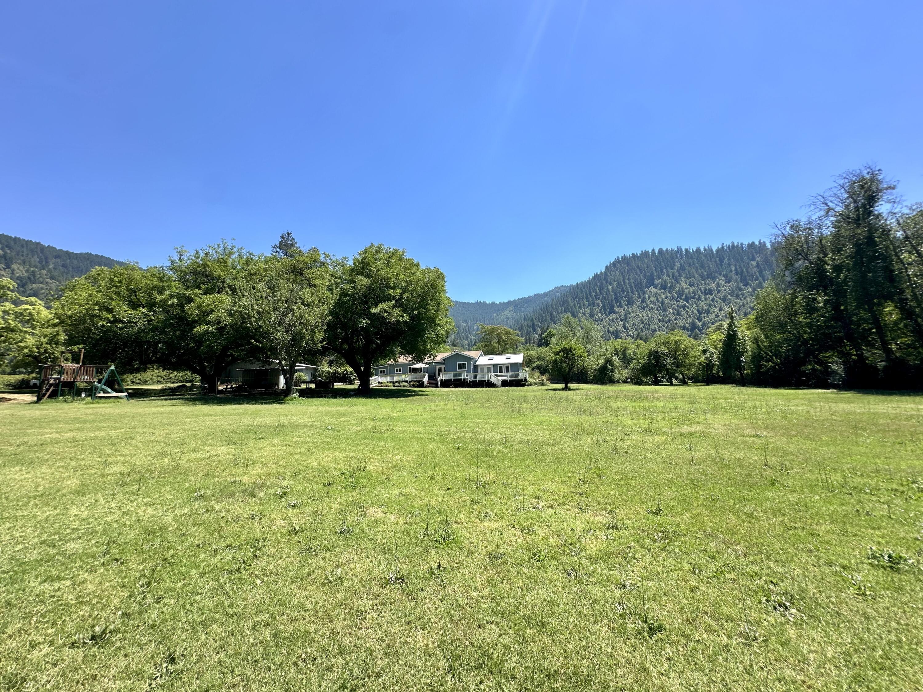 1433 Red Cap Road Orleans, CA 95556 - Photo 39 of 47 Gallery Image 39