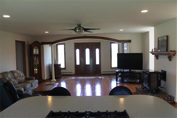 60 Smithville Road Spencer, MA 01562 - Photo 5 of 29 Gallery Image 5