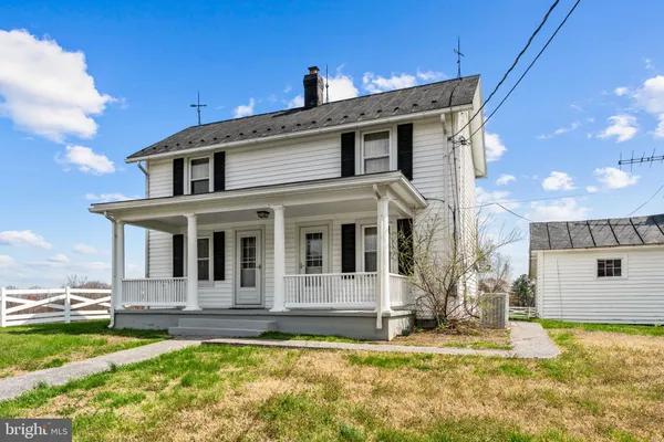 $949,500 | 57 School House Road, Washington, VA 22747