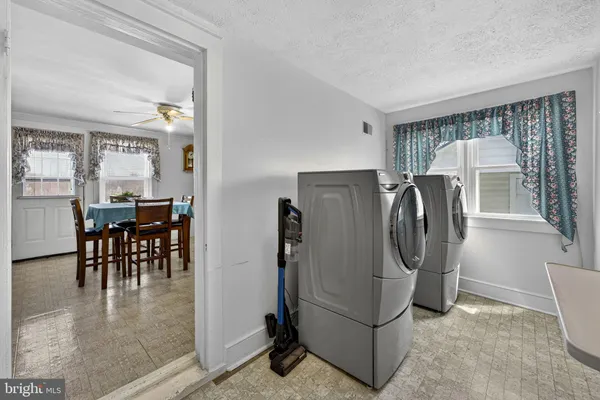 $949,500 | 57 School House Road, Washington, VA 22747