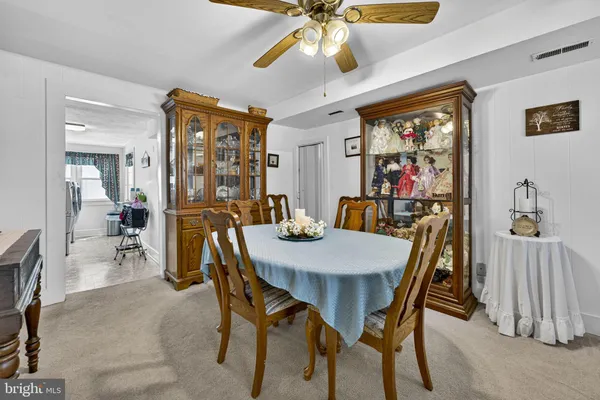 $949,500 | 57 School House Road, Washington, VA 22747