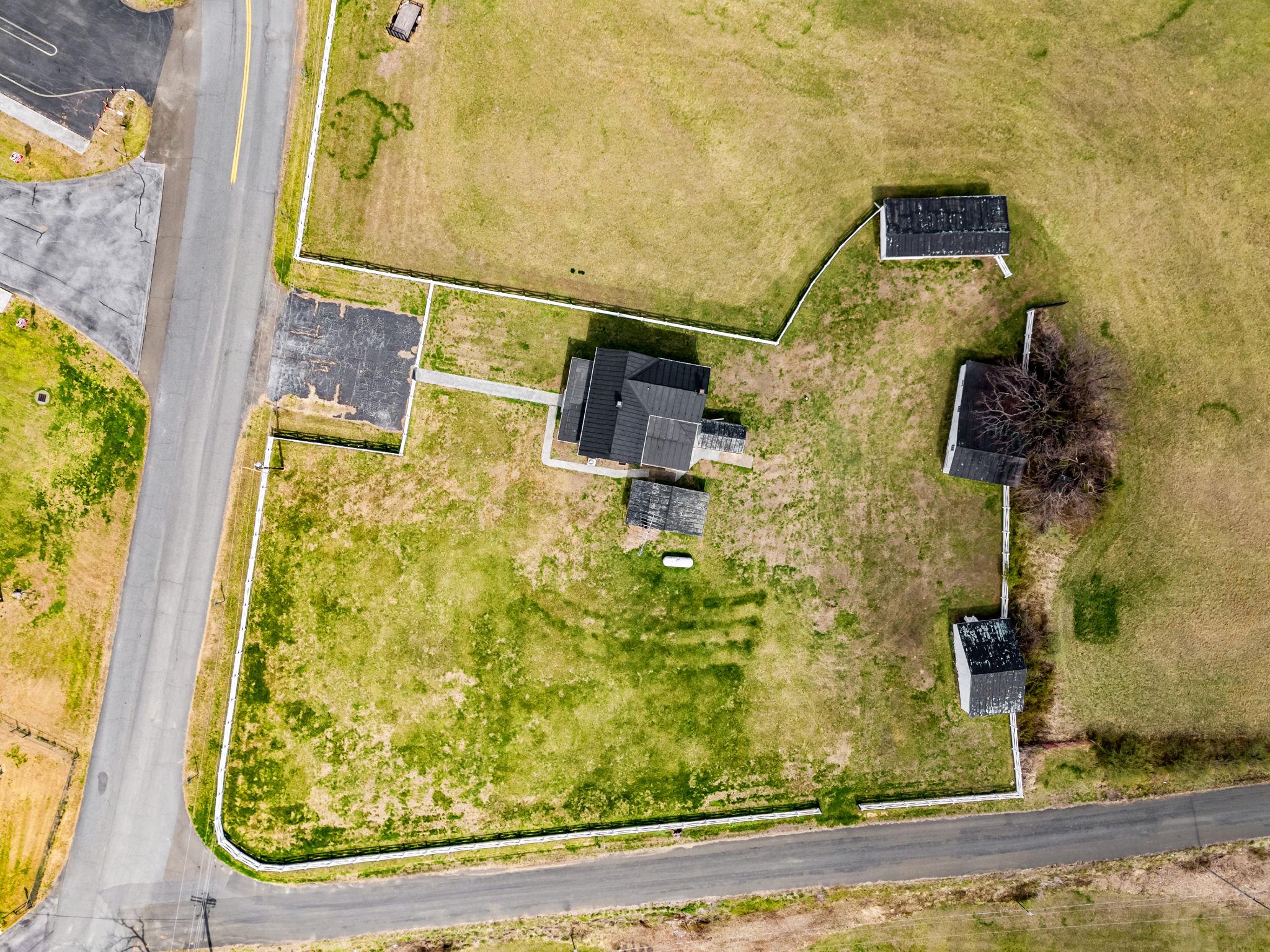 57 School House Road Washington, VA 22747 - Photo 7 of 75 Overview of house and the sheds