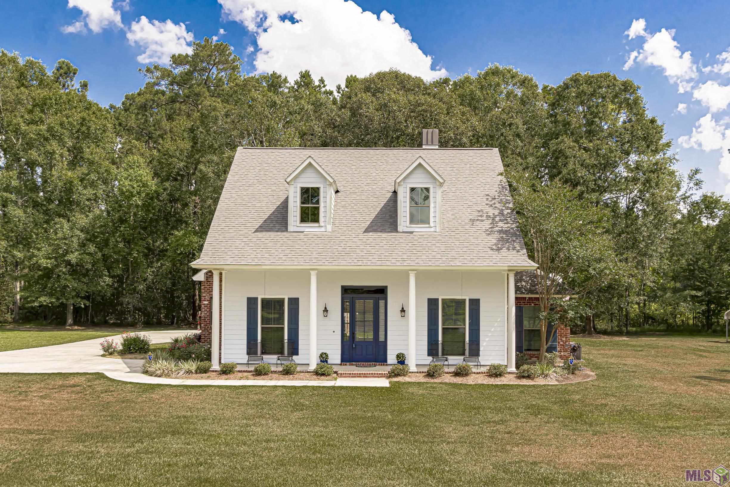 10603 Sims Road Denham Springs, LA 70706 - Photo 1 of 32 Gallery Image 1