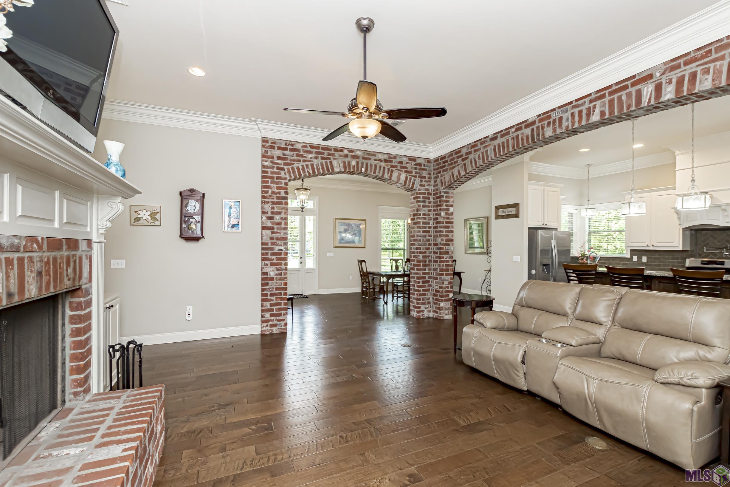 10603 Sims Road Denham Springs, LA 70706 - Photo 12 of 32 Gallery Image 12