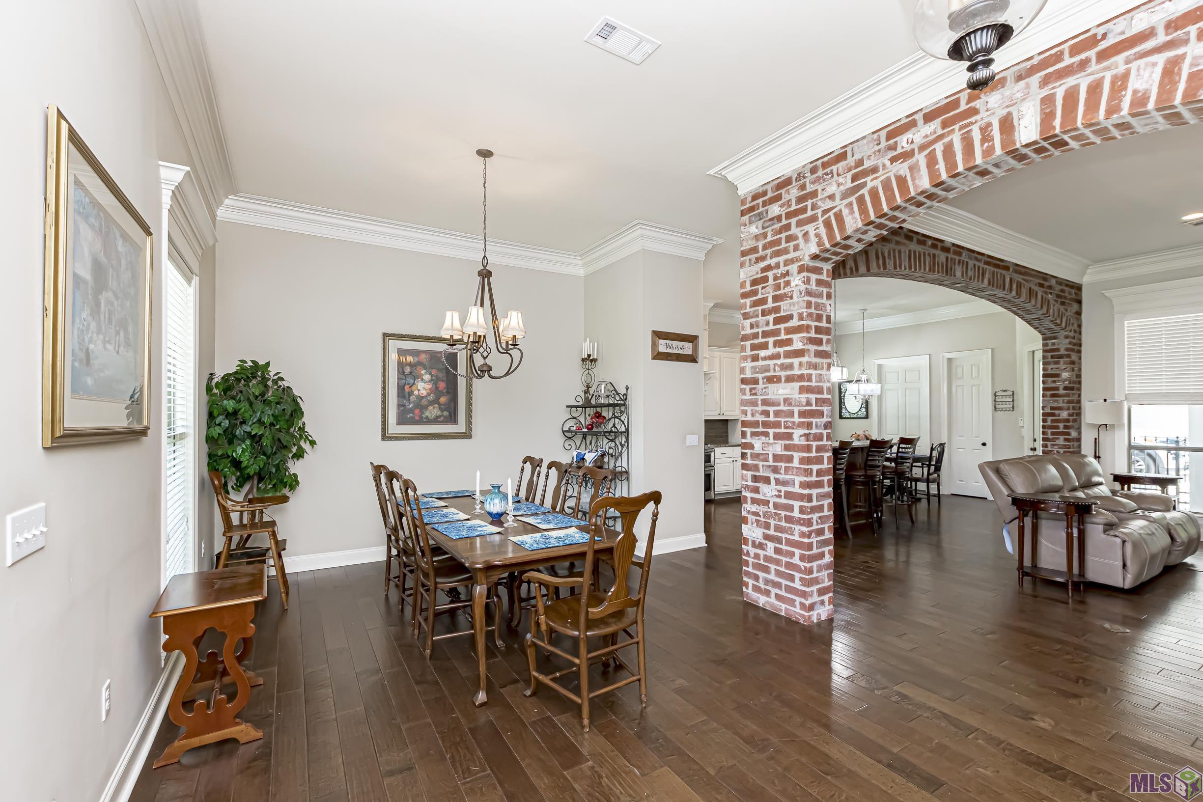 10603 Sims Road Denham Springs, LA 70706 - Photo 6 of 32 Gallery Image 6