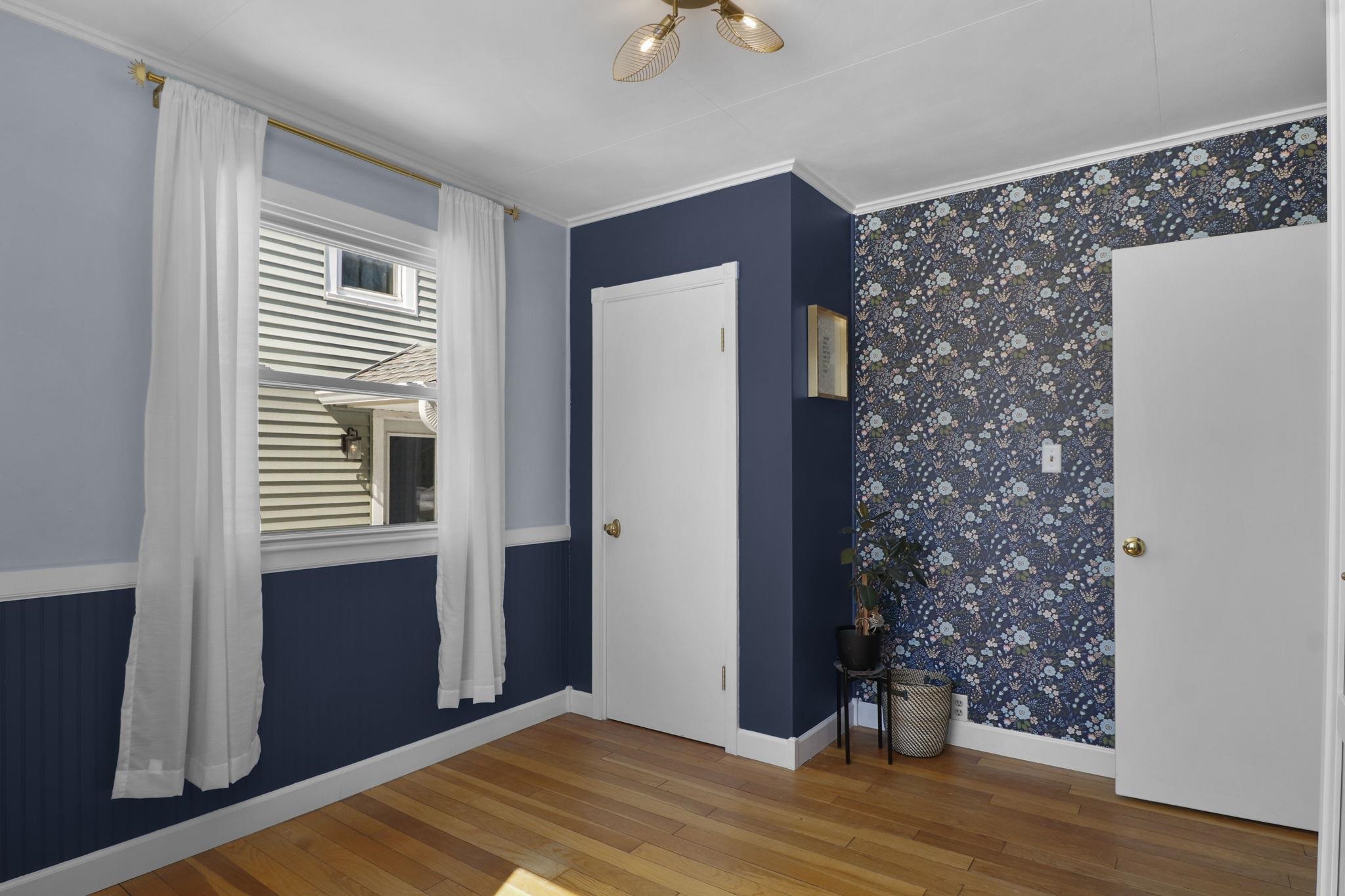 2513 Moland Street Madison, WI 53704 - Photo 17 of 37