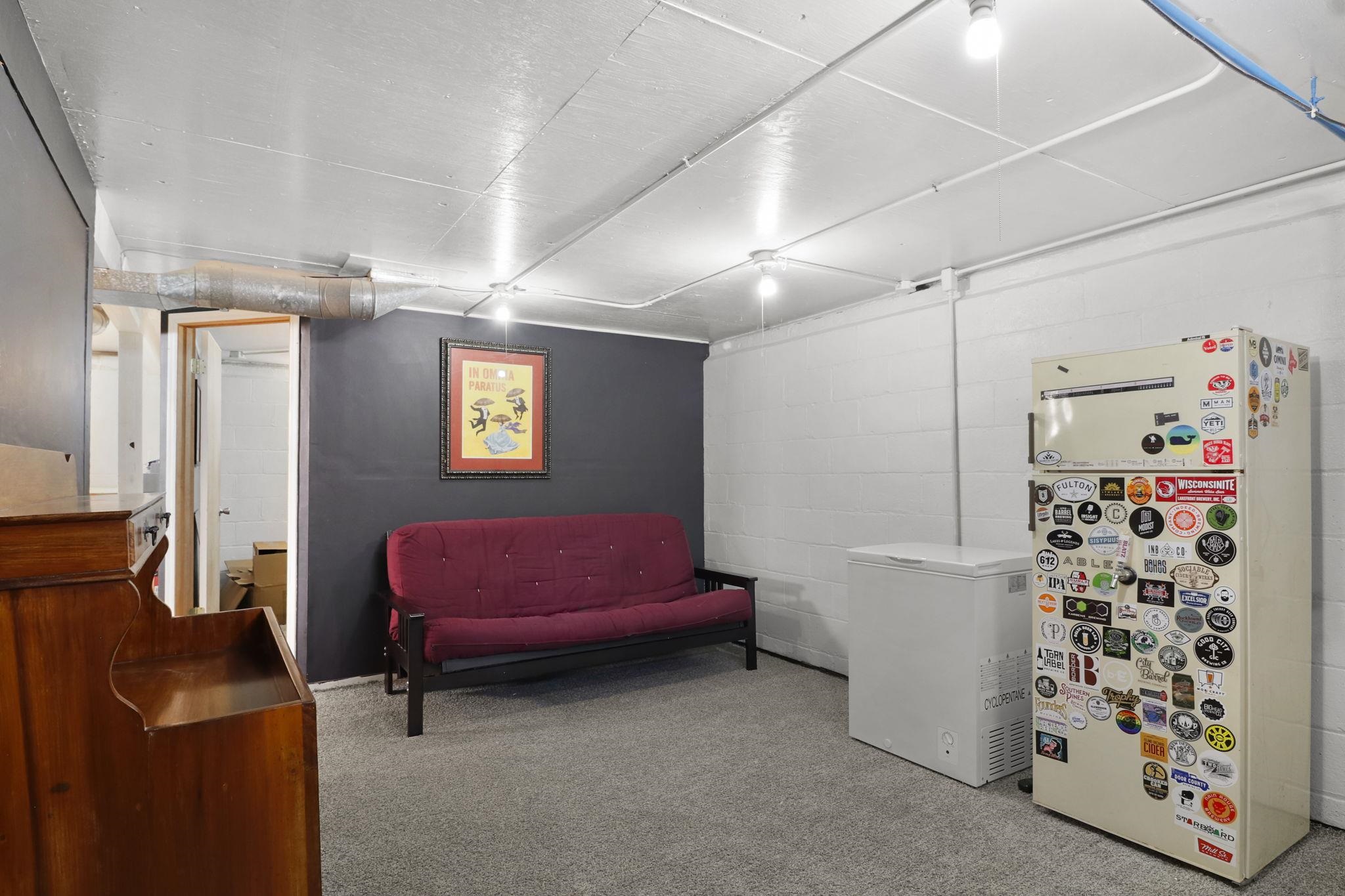 2513 Moland Street Madison, WI 53704 - Photo 22 of 37