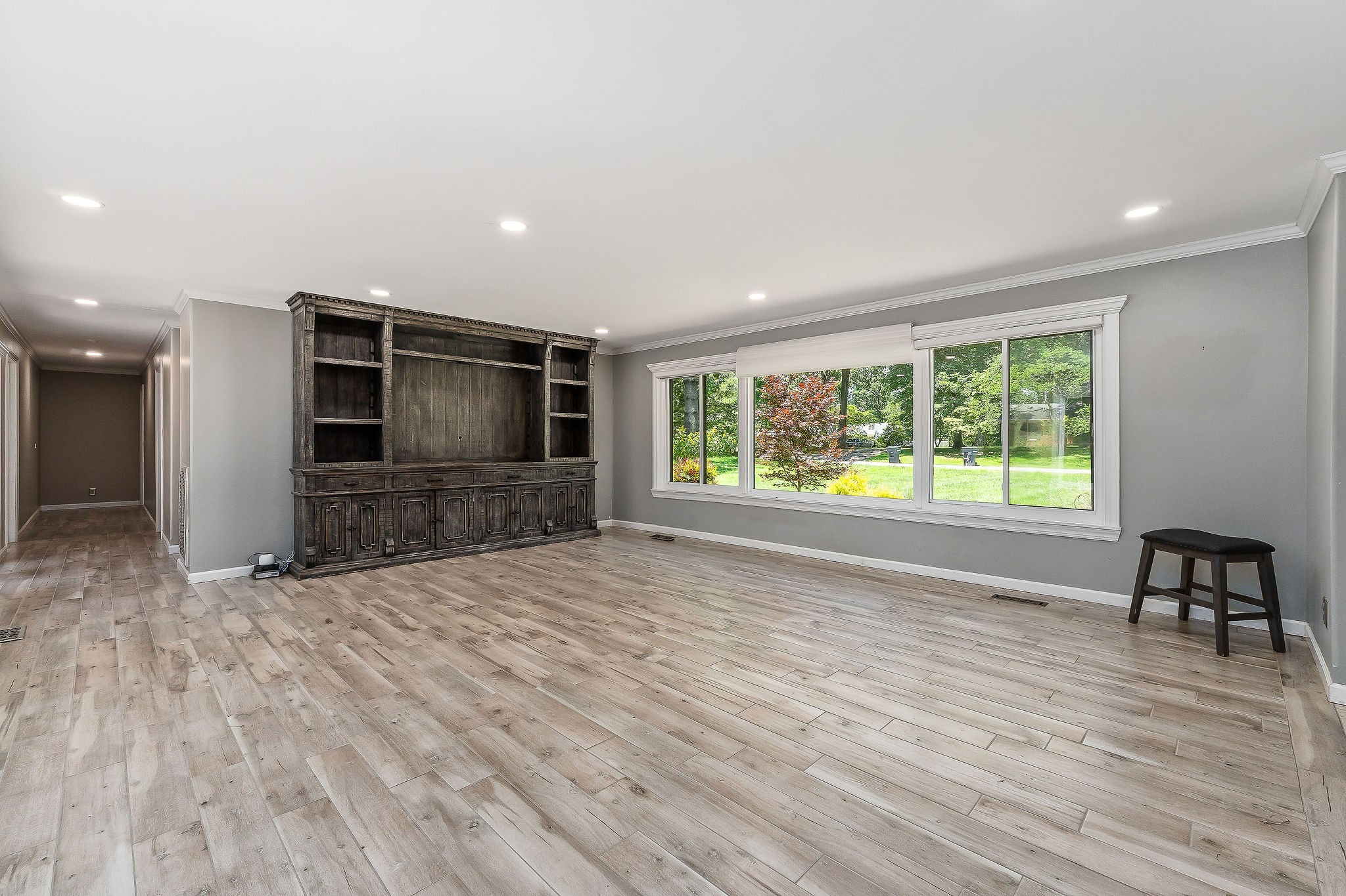 727 Timber Lane Cookeville, TN 38501 - Photo 5 of 68 a view of room with window and wooden floor