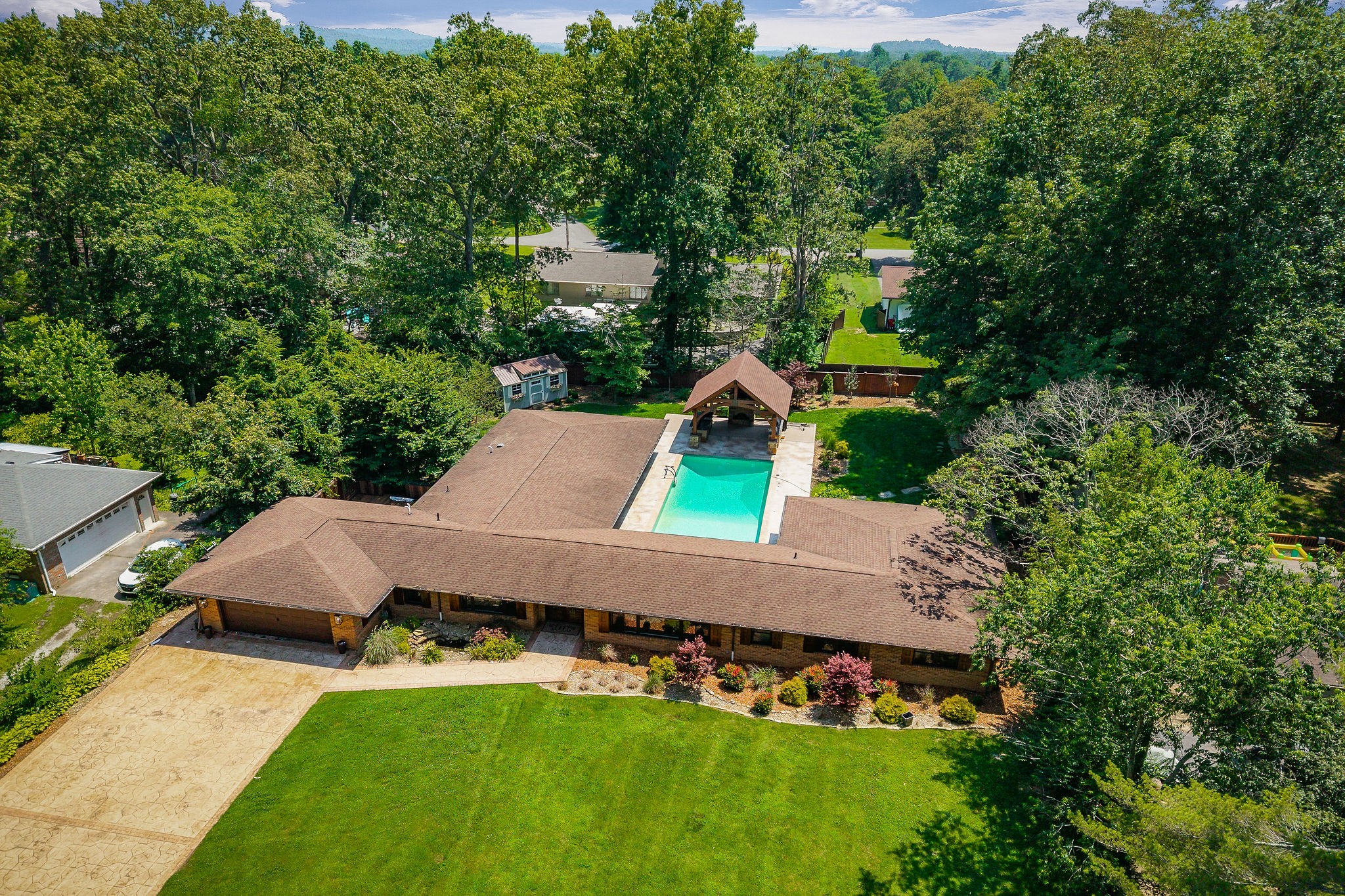 727 Timber Lane Cookeville, TN 38501 - Photo 59 of 68 an aerial view of a house