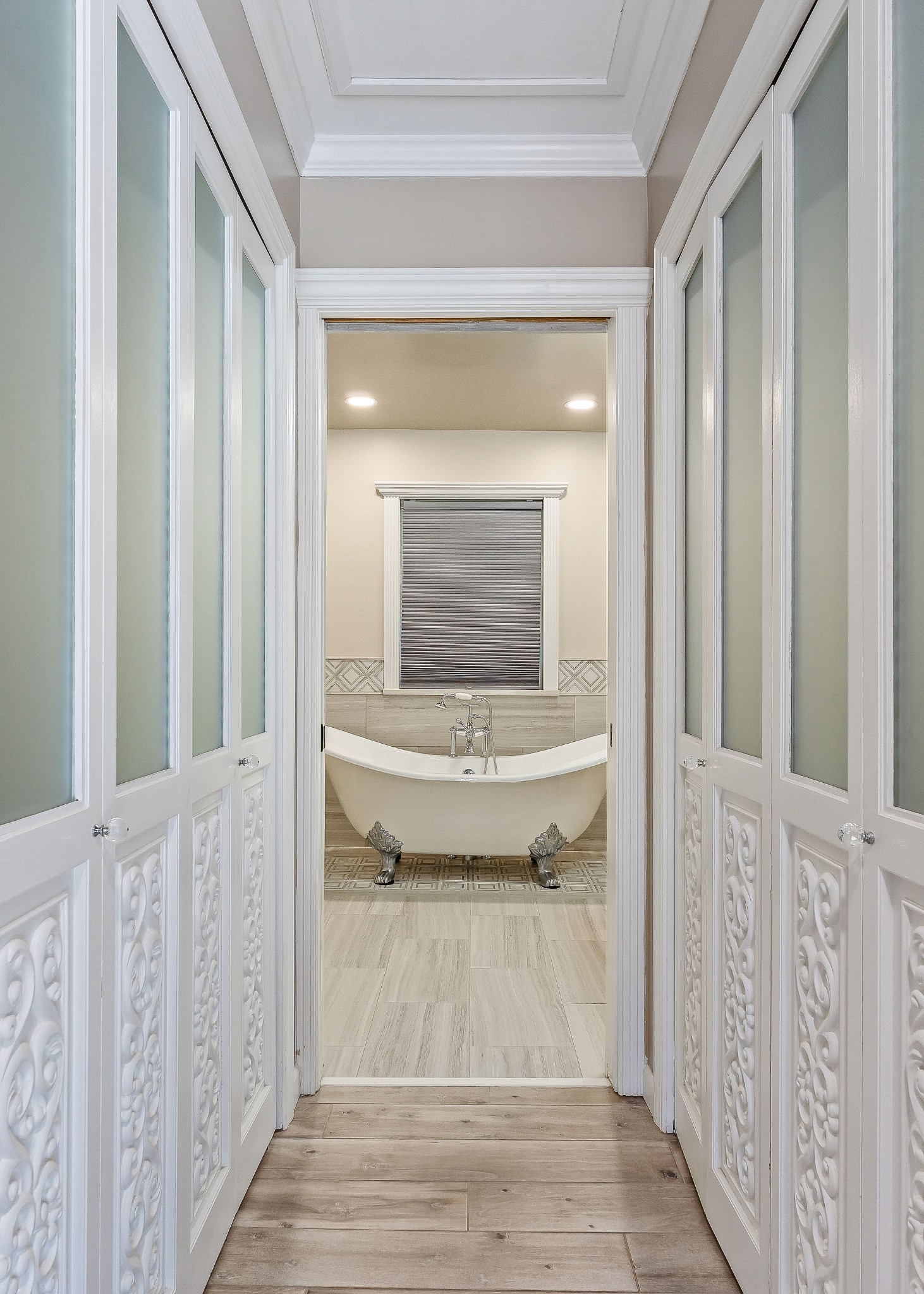 727 Timber Lane Cookeville, TN 38501 - Photo 10 of 68 a view of a hallway with wooden floor a fireplace and a window
