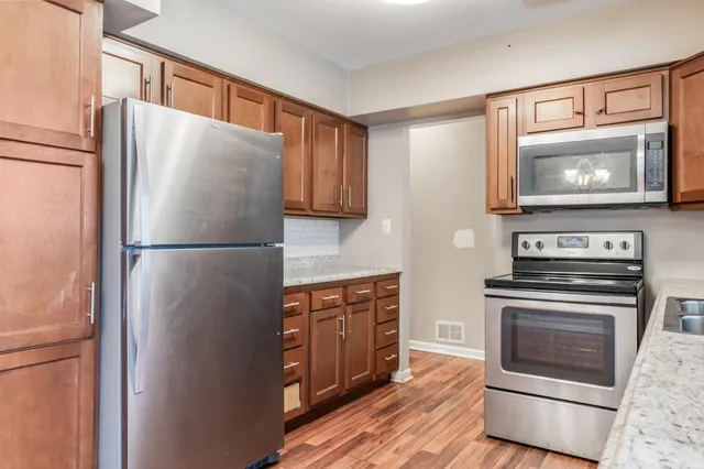 $199,900 | 2725 Schaper Drive, Fort Wayne, IN 46806