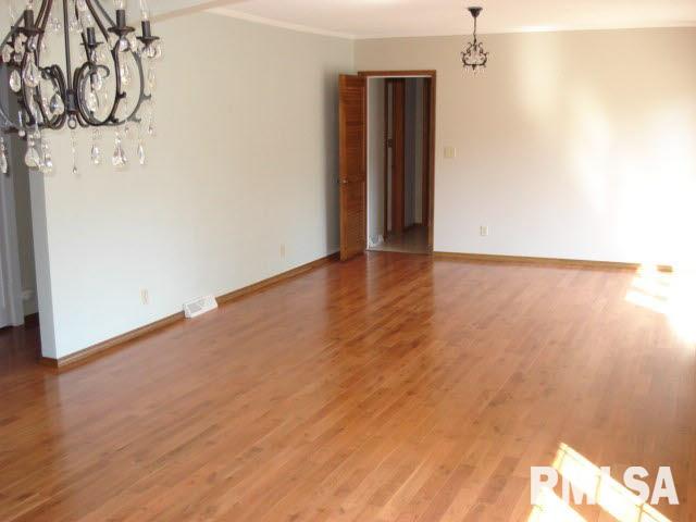 15747 Fairfield Road Mount Vernon, IL 62864 - Photo 19 of 34 Gallery Image 19