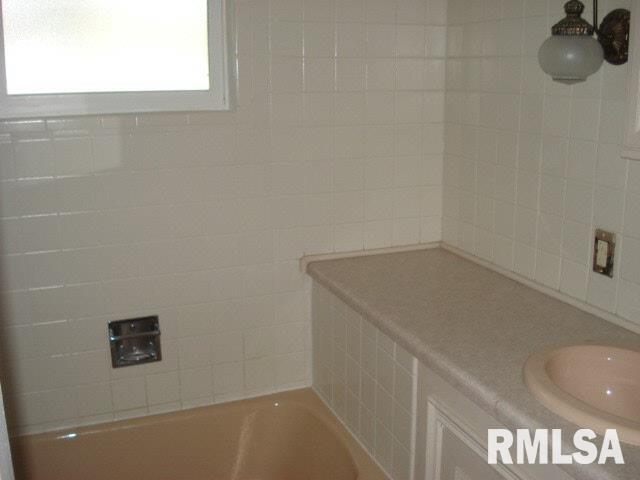 15747 Fairfield Road Mount Vernon, IL 62864 - Photo 27 of 34 Gallery Image 27
