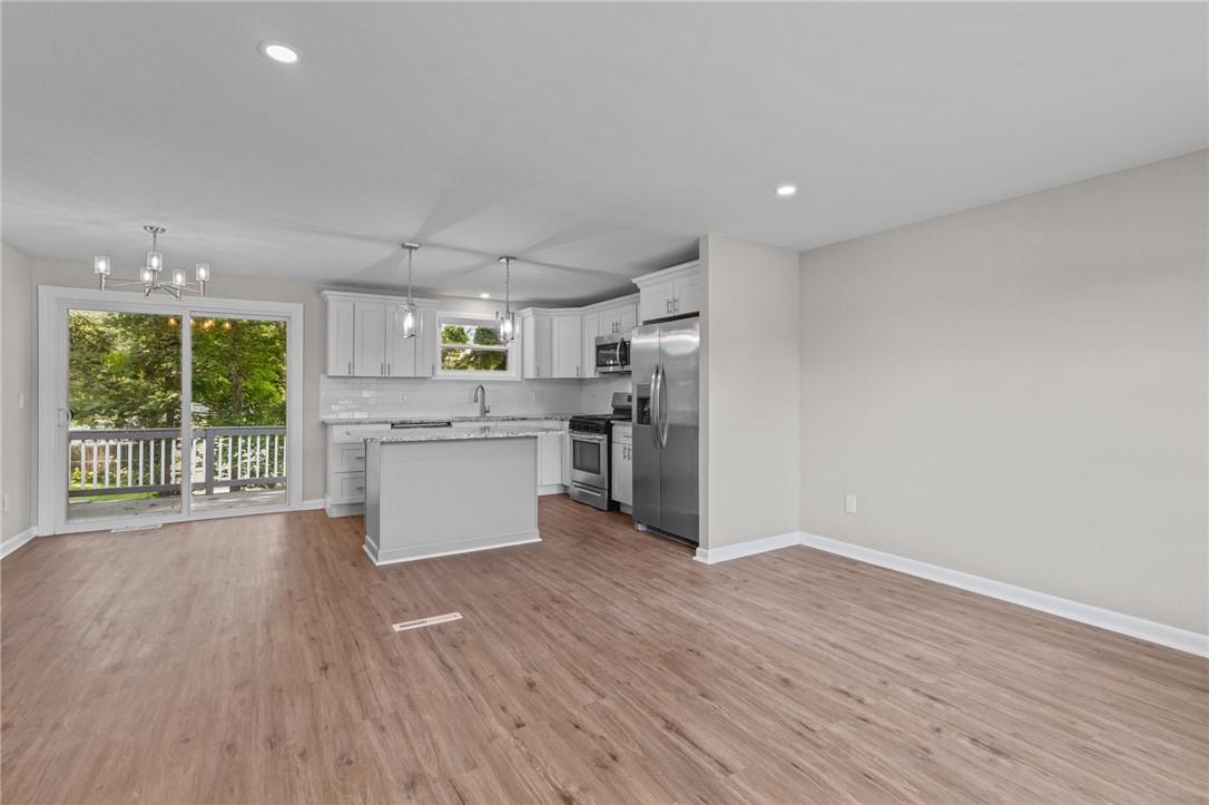 7 Curry Place Warwick, RI 02889 - Photo 17 of 34