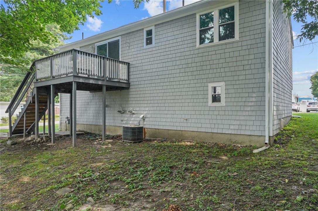 7 Curry Place Warwick, RI 02889 - Photo 27 of 34