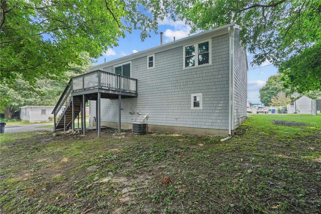 7 Curry Place Warwick, RI 02889 - Photo 28 of 34