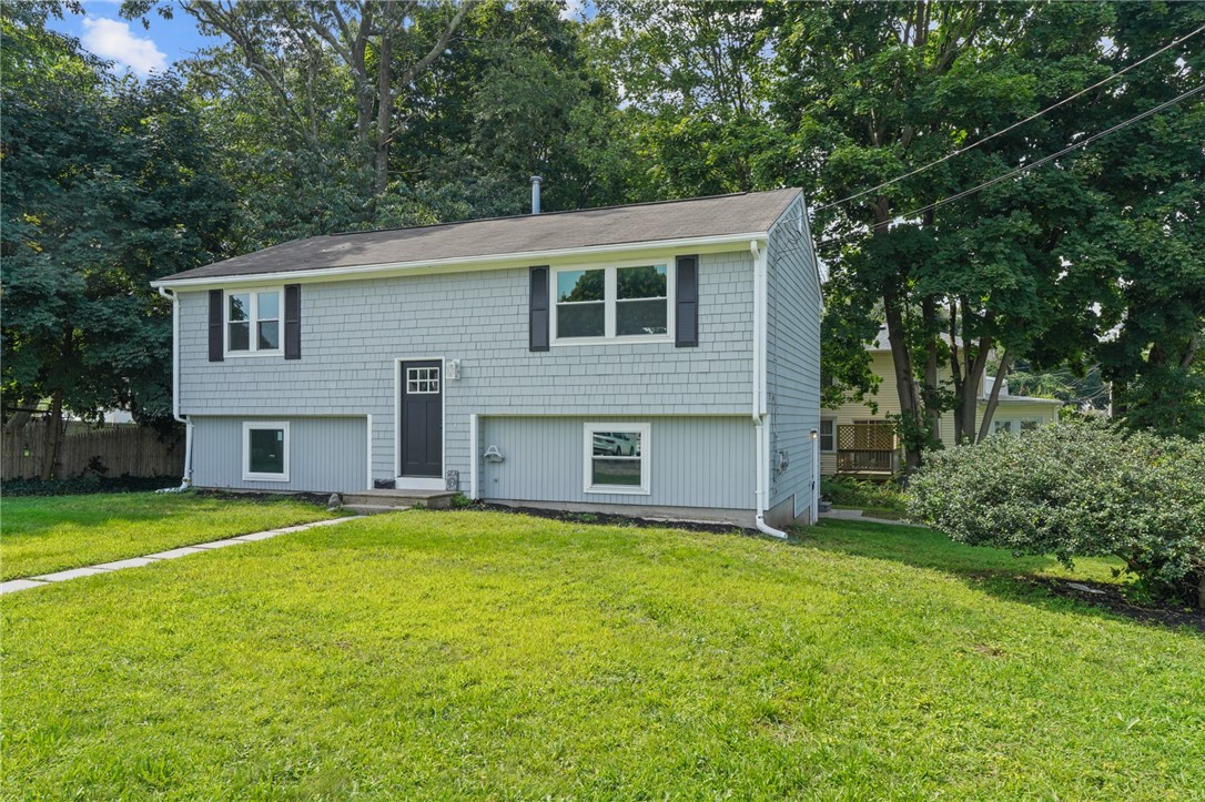 7 Curry Place Warwick, RI 02889 - Photo 30 of 34