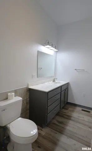 $149,500 | 711 North Vine Street, Sandoval, IL 62882