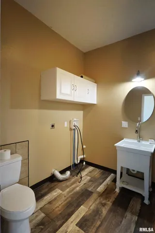 $149,500 | 711 North Vine Street, Sandoval, IL 62882